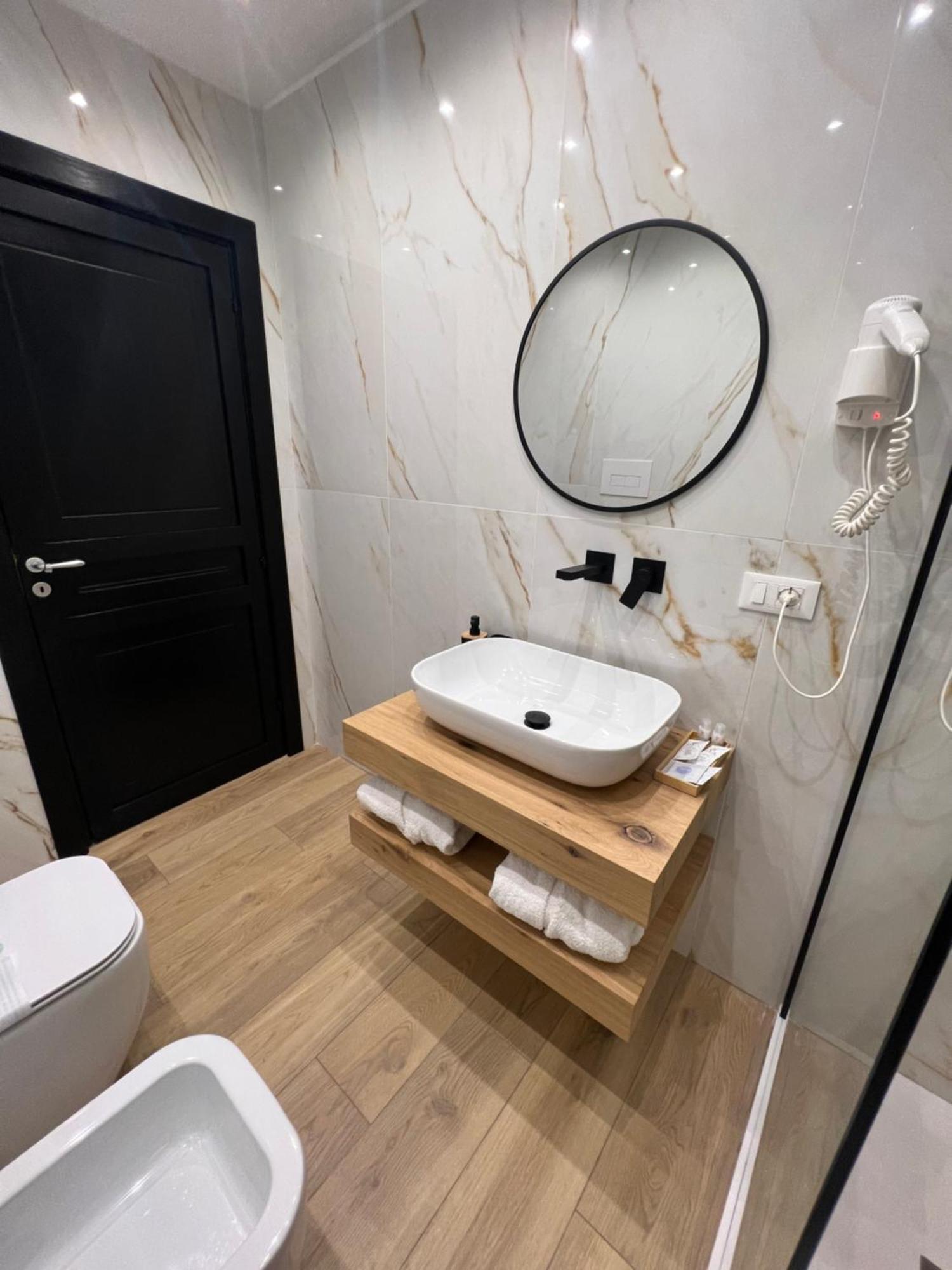 Real Suite Spa 巴勒莫 外观 照片
